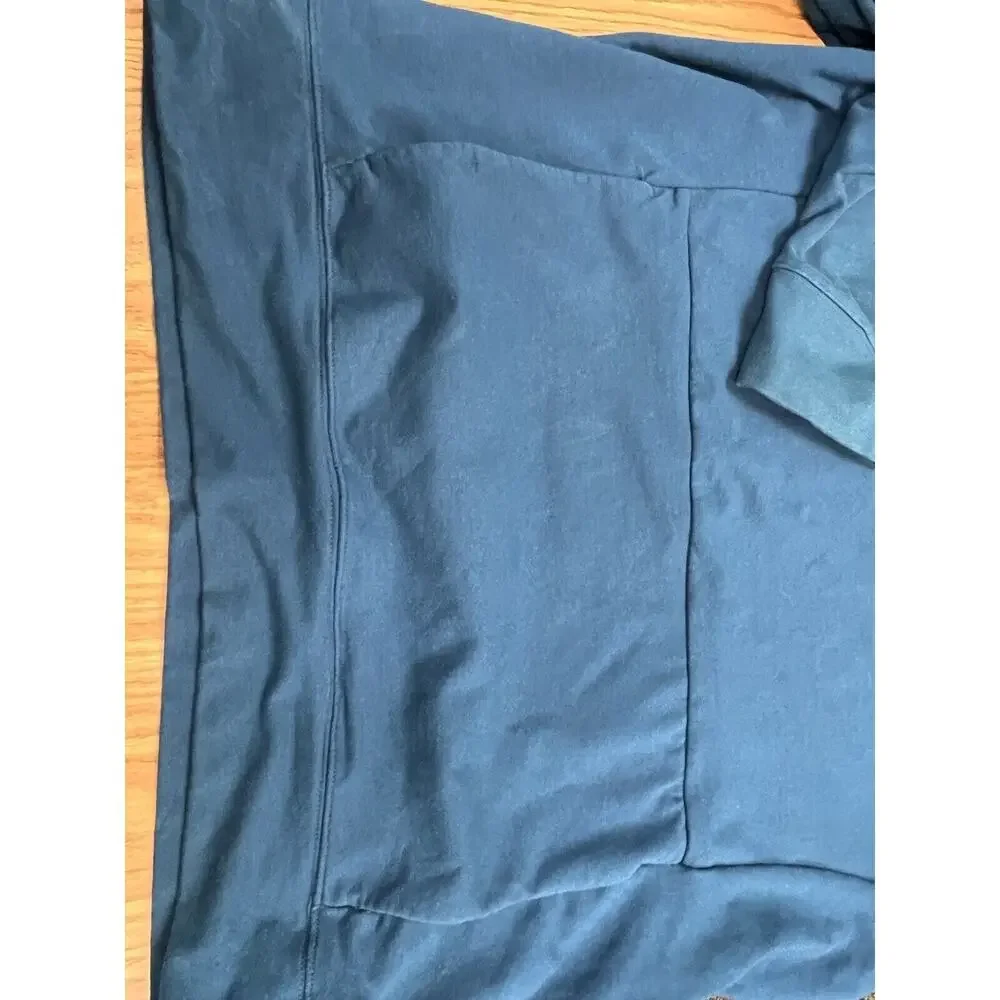 Reebok Women’s Sweatshirt Large Blue Logo Long Sleeve Crew Neck Pockets Athletic